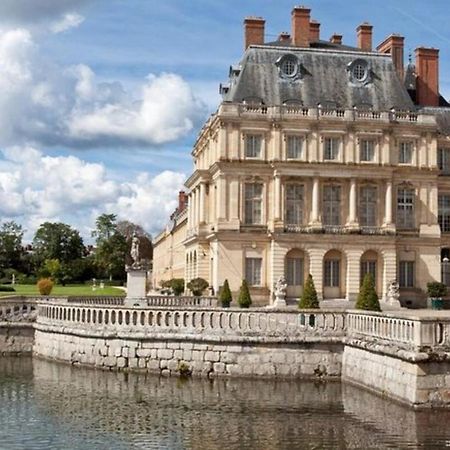 Zanzibar - 15 Min Walk To Fontainebleau Chateau 에이번 외부 사진